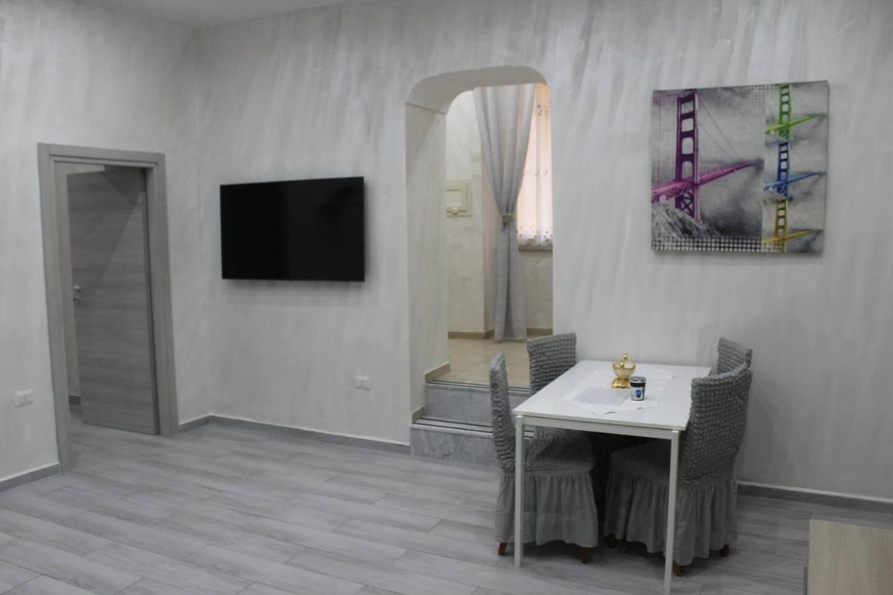 Casa Vacanza Grey * Napoli